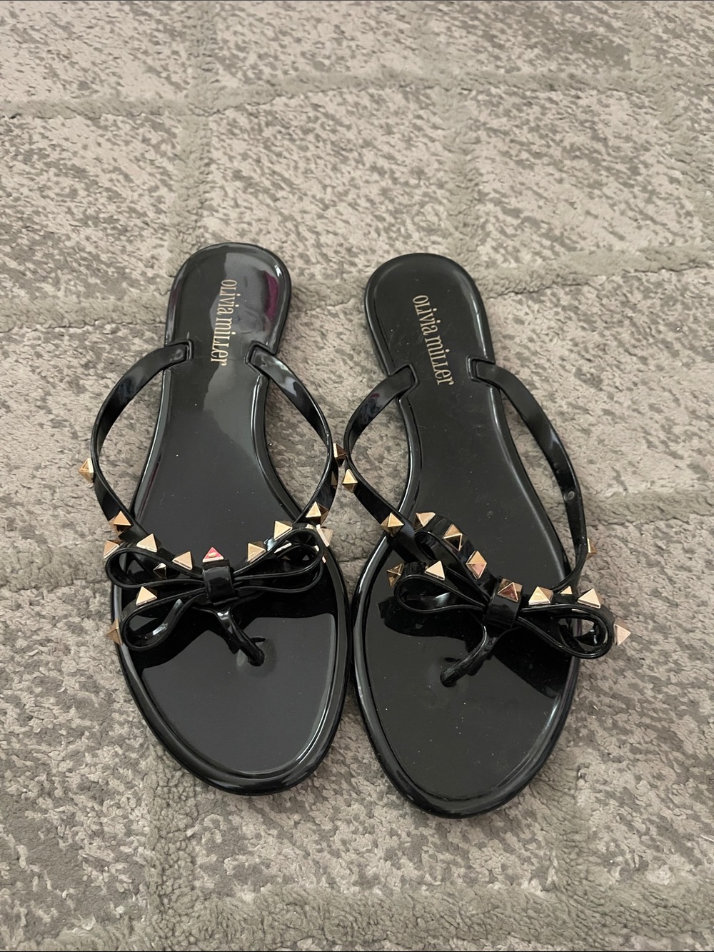 Olivia Miller Black Bow Studded Jelly Flip Sandals